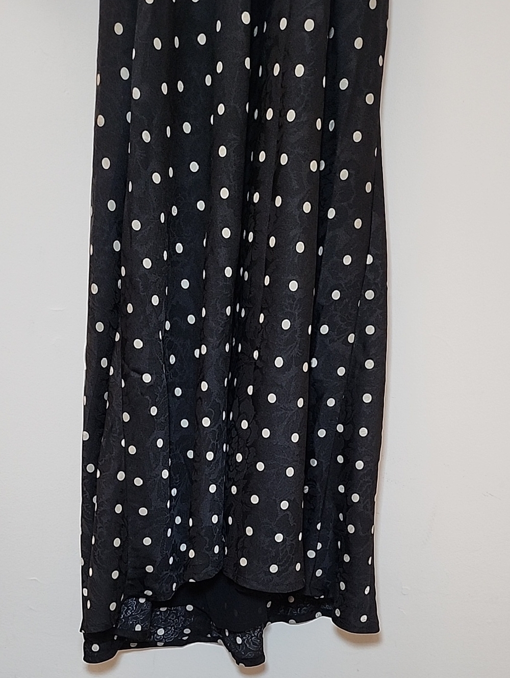 ASTR the Label Women's Quinn Polka-Dot Cutout Maxi Dress Size Meduim - Picture 13 of 16